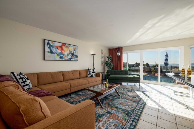 3081 Nute Way in San Diego, CA - Building Photo - Building Photo