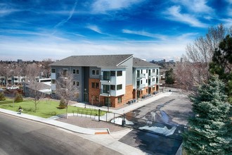 Villas at Holly in Centennial, CO - Building Photo - Building Photo