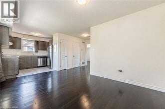 37 Edna St in Kitchener, ON - Building Photo - Building Photo