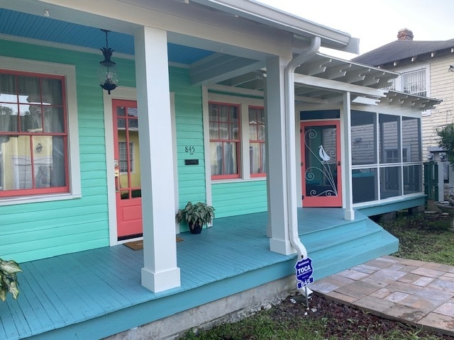 property at 845 Bungalow Ct
