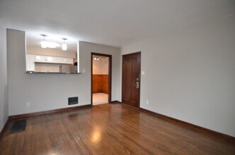 3938 Hazel Ave, Unit 4 in Cincinnati, OH - Building Photo - Building Photo