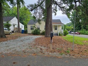 2400 Francis St in Durham, NC - Building Photo - Building Photo