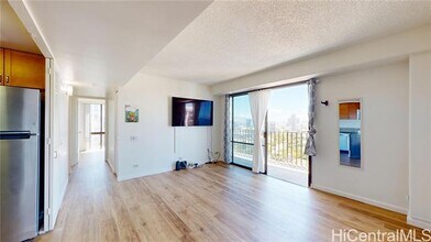 225 Queen St in Honolulu, HI - Building Photo - Building Photo