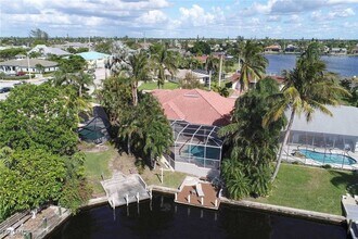 4808 SW 5th Pl in Cape Coral, FL - Building Photo - Building Photo