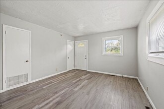 1783-1783 Roosevelt Ave in Indianapolis, IN - Building Photo - Building Photo