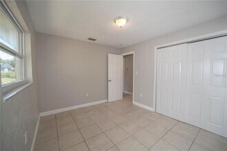 2500 Chilk Ave in Sarasota, FL - Building Photo - Building Photo