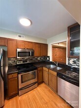 1207 Green Oaks Ln in Charlotte, NC - Building Photo - Building Photo