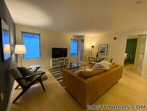 40 Boylston St, Unit 308 in Boston, MA - Building Photo - Building Photo