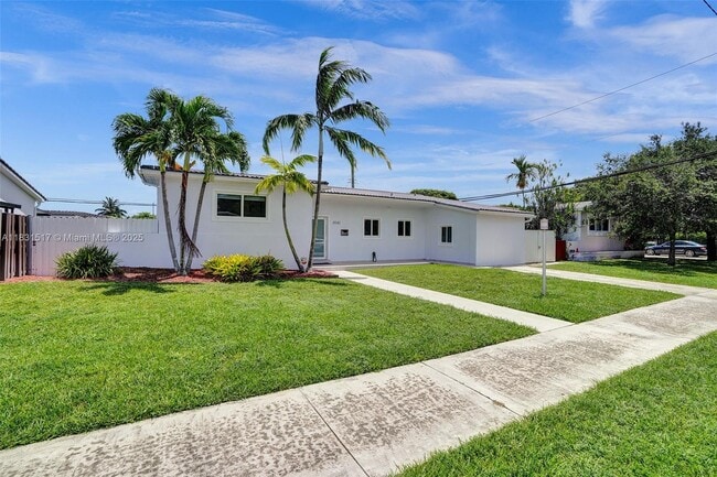 8540 SW 20th St in Miami, FL - Building Photo - Building Photo