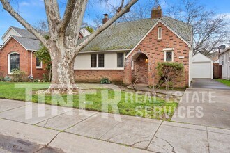 1701 41st St in Sacramento, CA - Building Photo - Building Photo