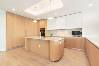 1333 S Flagler Dr in West Palm Beach, FL - Building Photo - Building Photo