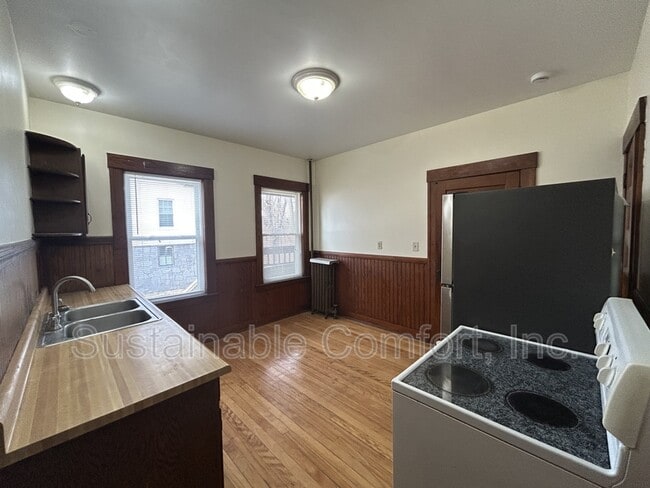 14 Clearview Ave in Worcester, MA - Building Photo - Building Photo