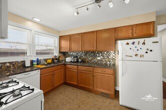 9115 Lamon Ave in Skokie, IL - Building Photo - Building Photo