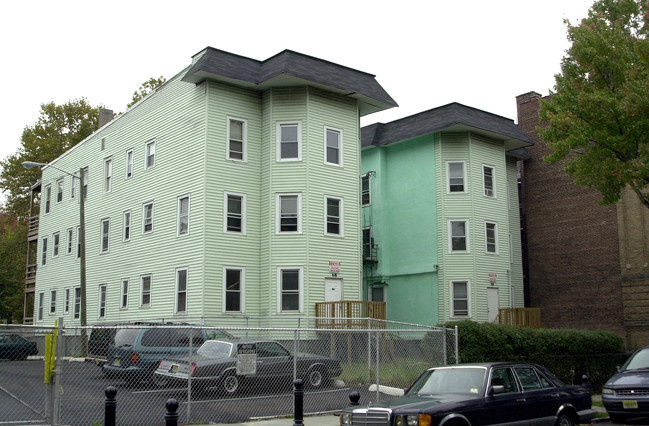 66-68 Lenox Ave in East Orange, NJ - Building Photo - Building Photo