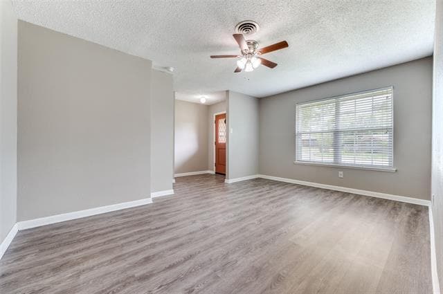 3547 Ridgeoak Way in Farmers Branch, TX - Building Photo - Building Photo