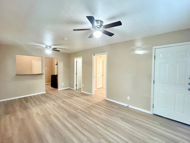 325 Belden Ave