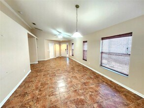 322 Summer Sails Dr in Valrico, FL - Building Photo - Building Photo