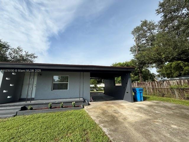 4600 SW 33rd Dr in West Park, FL - Building Photo - Building Photo