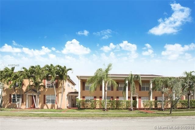33 Salamanca Ave-Unit -1ST FLR in Coral Gables, FL - Building Photo