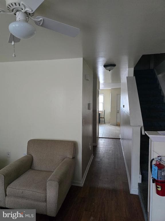 property at 1600 W Diamond St