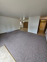 1324 W Main St, Unit 2 in Merrill, WI - Building Photo - Building Photo