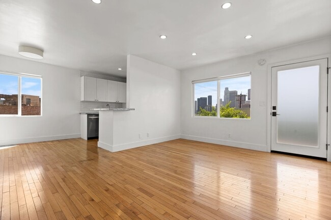 property at 1167 Bellevue Ave