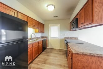 4266 Brighton Dr in Horn Lake, MS - Building Photo - Building Photo