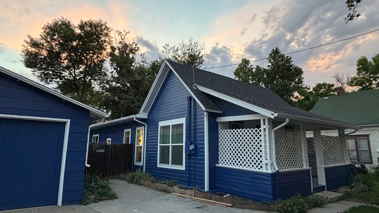 197 S Washington Ave in Loveland, CO - Building Photo