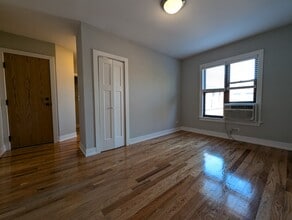 2907 N Mildred, Unit 2906-K3 in Chicago, IL - Building Photo - Building Photo
