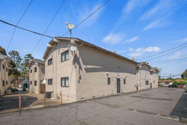 930 Clyde in Santa Clara, CA - Building Photo - Building Photo