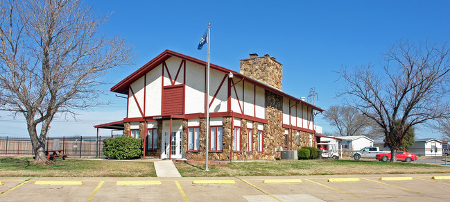 Chalet City in Crowley, TX - Building Photo - Building Photo