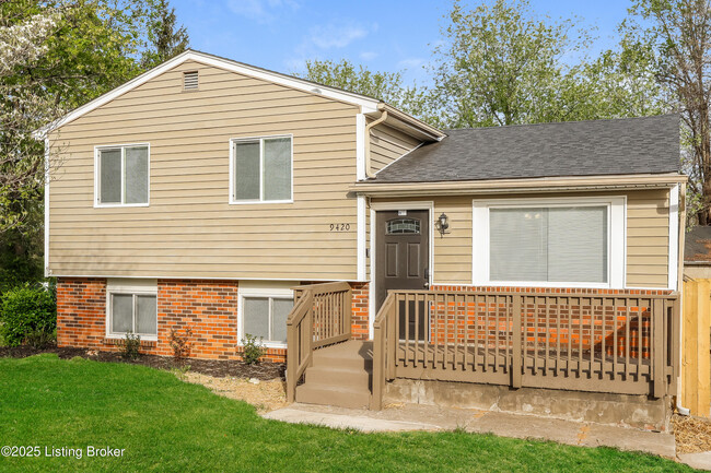 property at 9420 Wood Hollow Rd