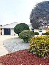 16731 Callado Ct in San Diego, CA - Foto de edificio - Building Photo