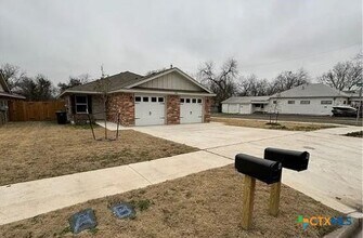 1200 N 8th St in Killeen, TX - Building Photo - Building Photo