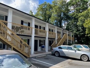 Fairfield Apartments in Winston-Salem, NC - Building Photo - Building Photo