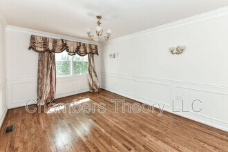 1314 19th St S in Arlington, VA - Foto de edificio - Building Photo