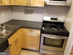 5478 Cedar Ln-Unit -A3 in Columbia, MD - Foto de edificio - Building Photo