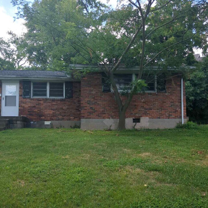 1916 Stratford Ave in Nashville, TN - Building Photo