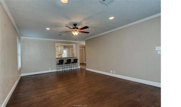 515 Kyle Ave, Unit Home in College Station, TX - Foto de edificio - Building Photo