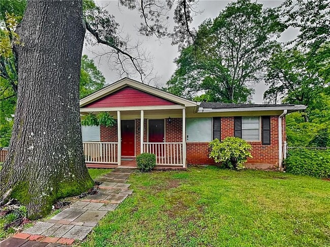 property at 693 Hill St SE