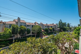 8740 Tuscany Ave in Los Angeles, CA - Building Photo - Building Photo