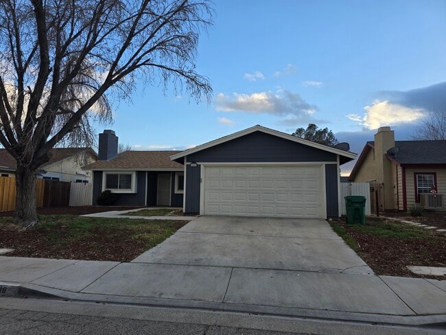 property at 1018 Langhorn St