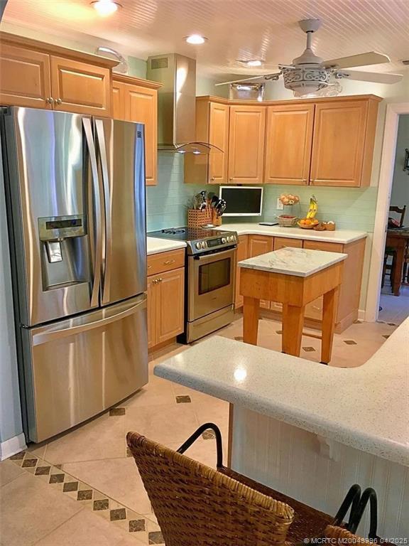 property at 15 Miramar Rd