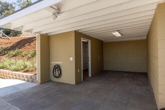 1729 Kent Pl in Vista, CA - Building Photo - Building Photo