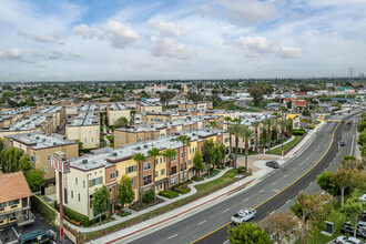 17-27 Larry Beard Dr in South El Monte, CA - Building Photo - Building Photo