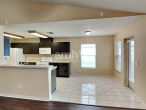 4021 Kingsfield Dr in Parrish, FL - Building Photo - Building Photo