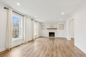 227 Autumn Dr in Exton, PA - Building Photo - Building Photo