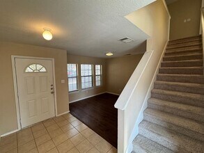 491 Whispering Hollow Dr in Kyle, TX - Building Photo - Building Photo