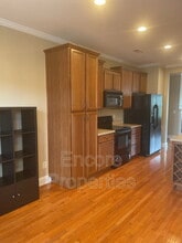3005 Imperial Oaks Dr in Raleigh, NC - Foto de edificio - Building Photo