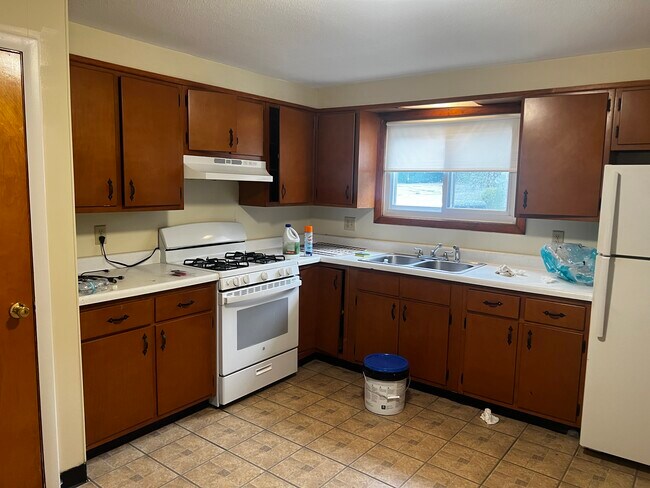 property at 7 Beacon St